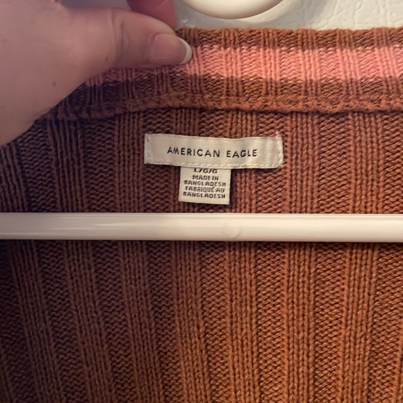 American Eagle cropped brown v-neck sweater casual 70s vintage women size L - Picture 2 of 5
